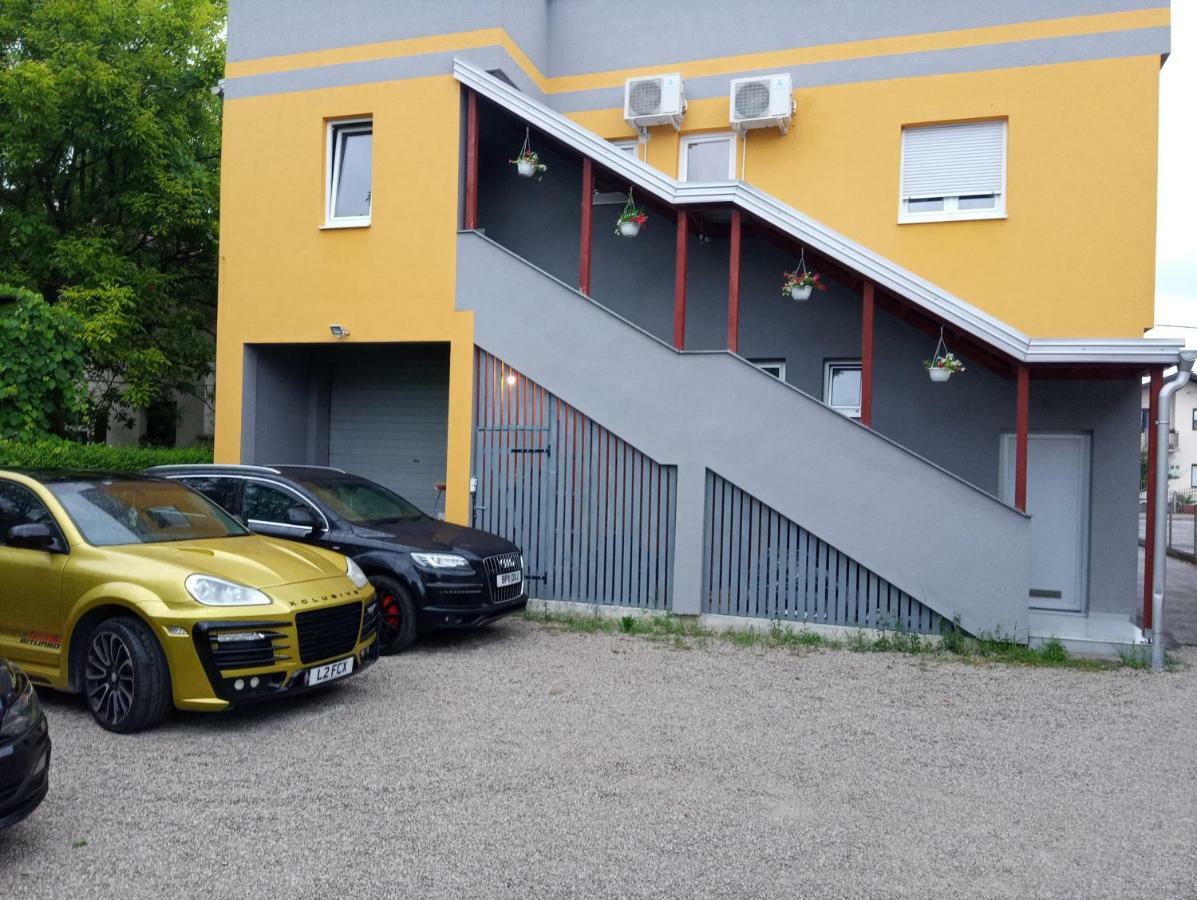 Elite Apartment Jasmina Bihać エクステリア 写真